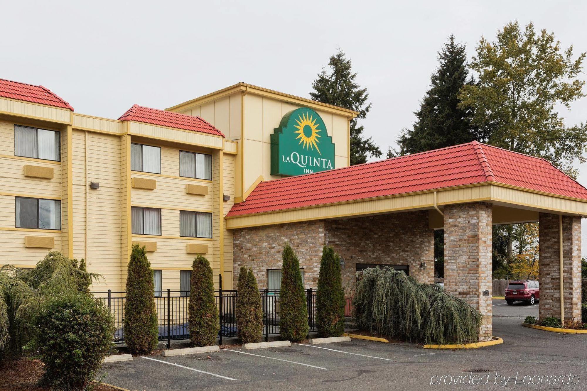 La Quinta Inn By Wyndham Everett Buitenkant foto