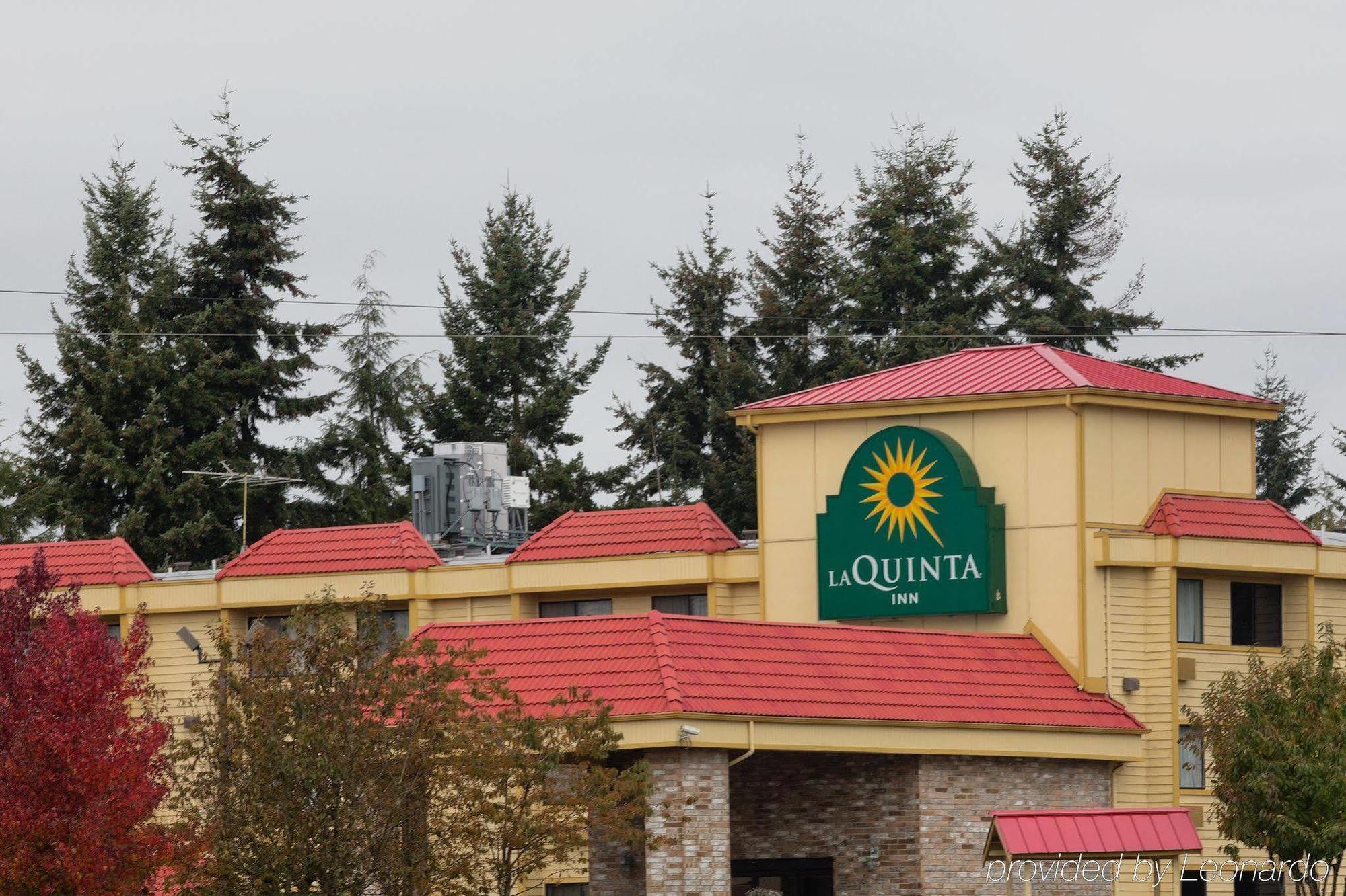 La Quinta Inn By Wyndham Everett Buitenkant foto